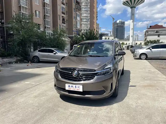 Buick GL8 2020 — купить из Китая под заказ