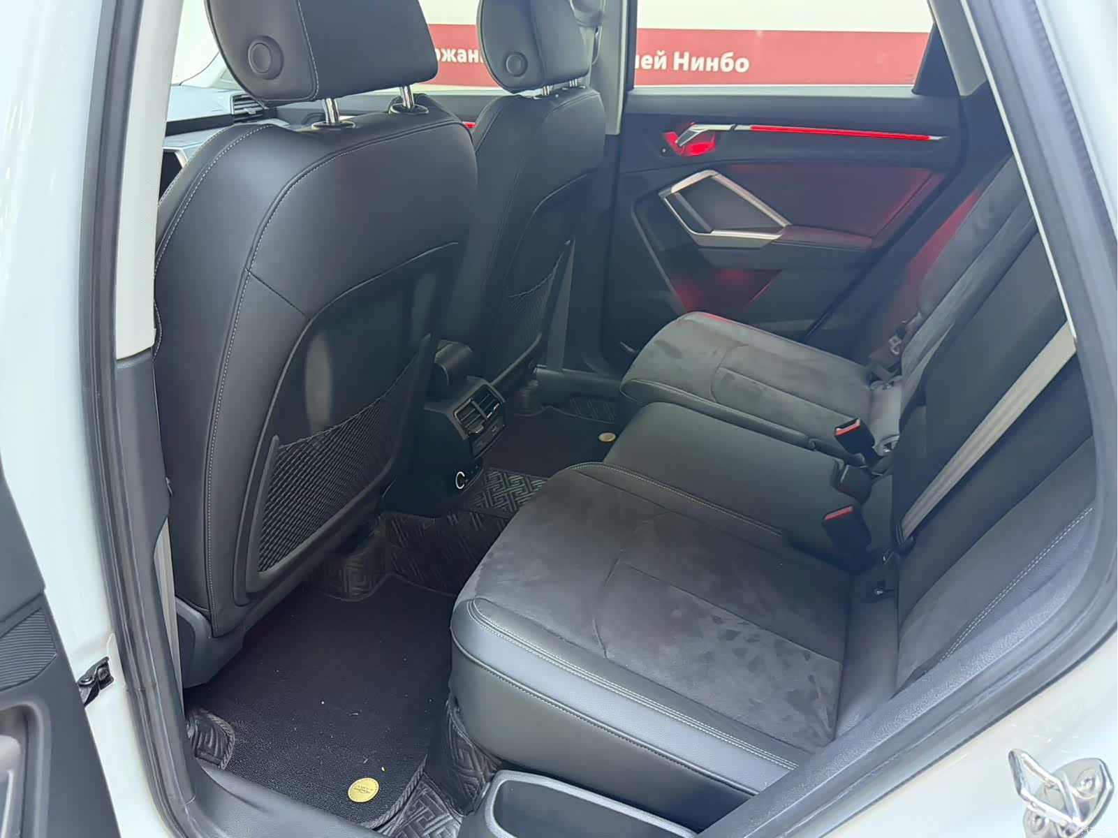 Audi Q3, 2022 14