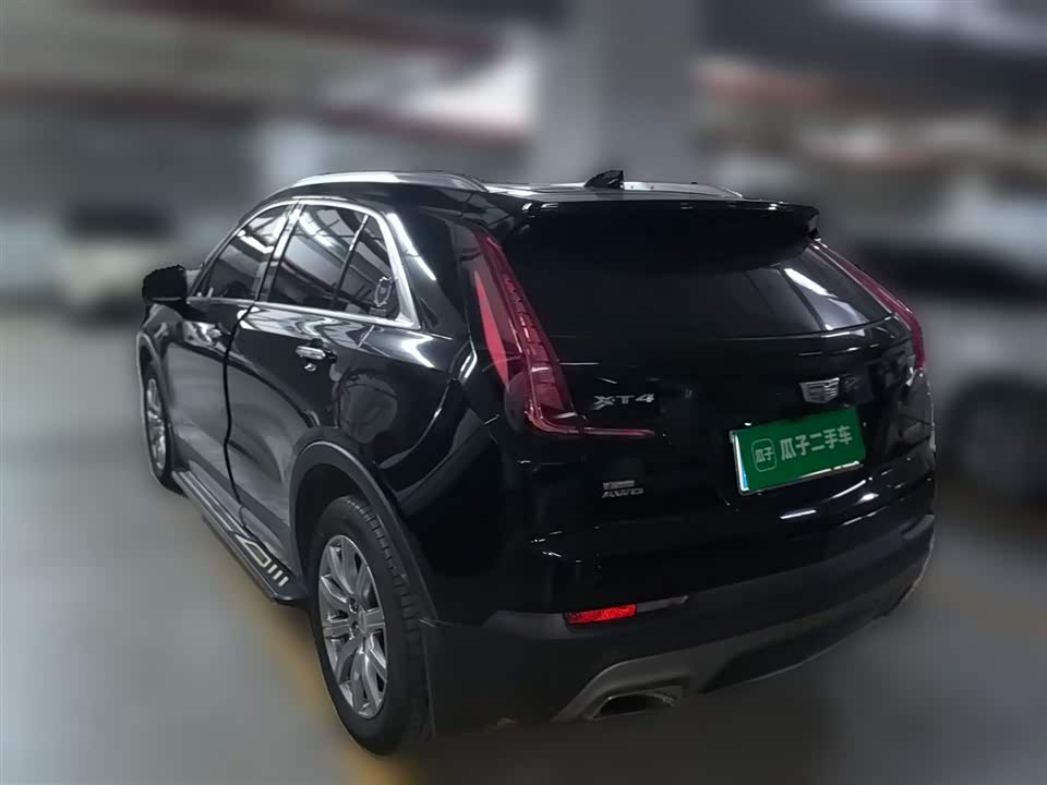 Cadillac XT4