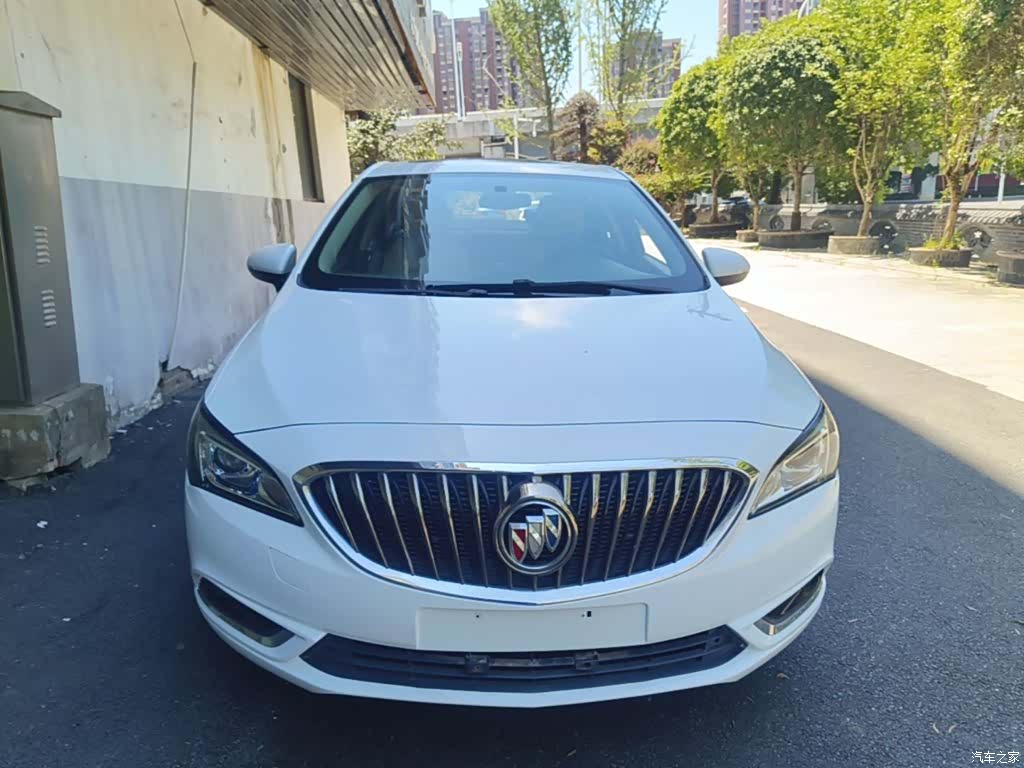 Buick Verano, 2017 3