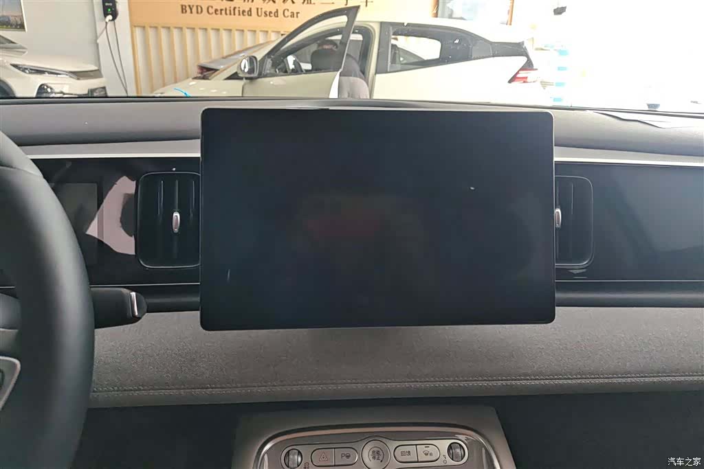 BYD HiAce, 2025 13