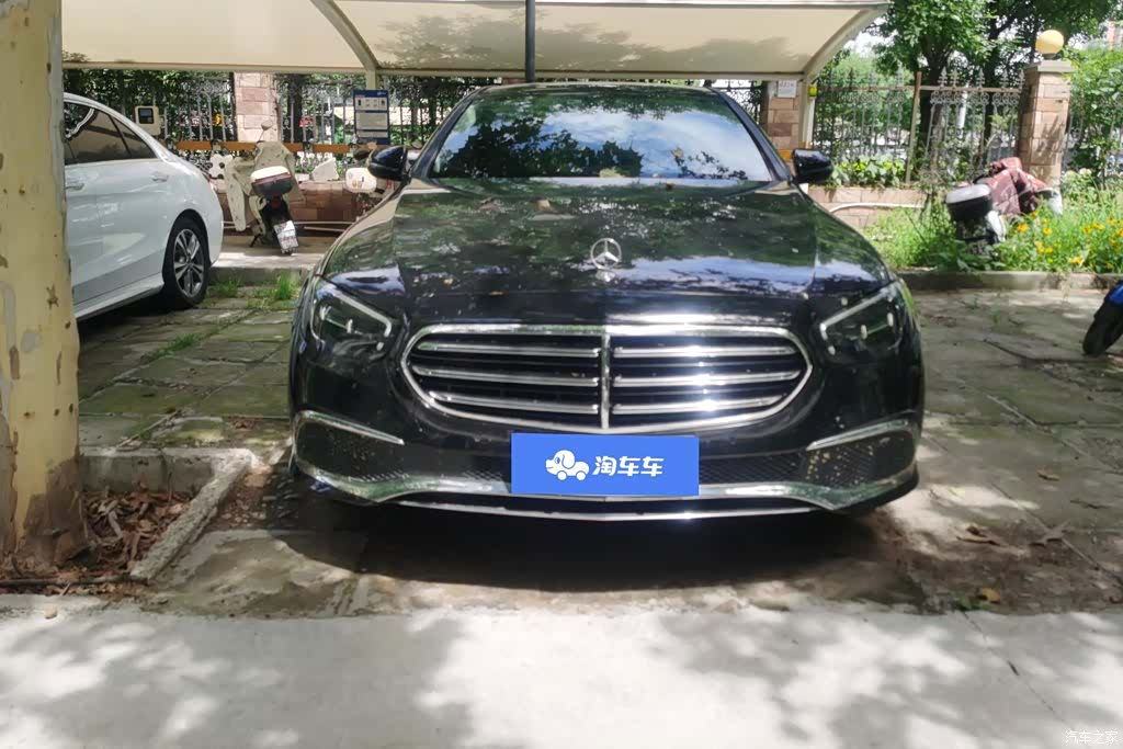 Mercedes-Benz E-Class, 2022 2
