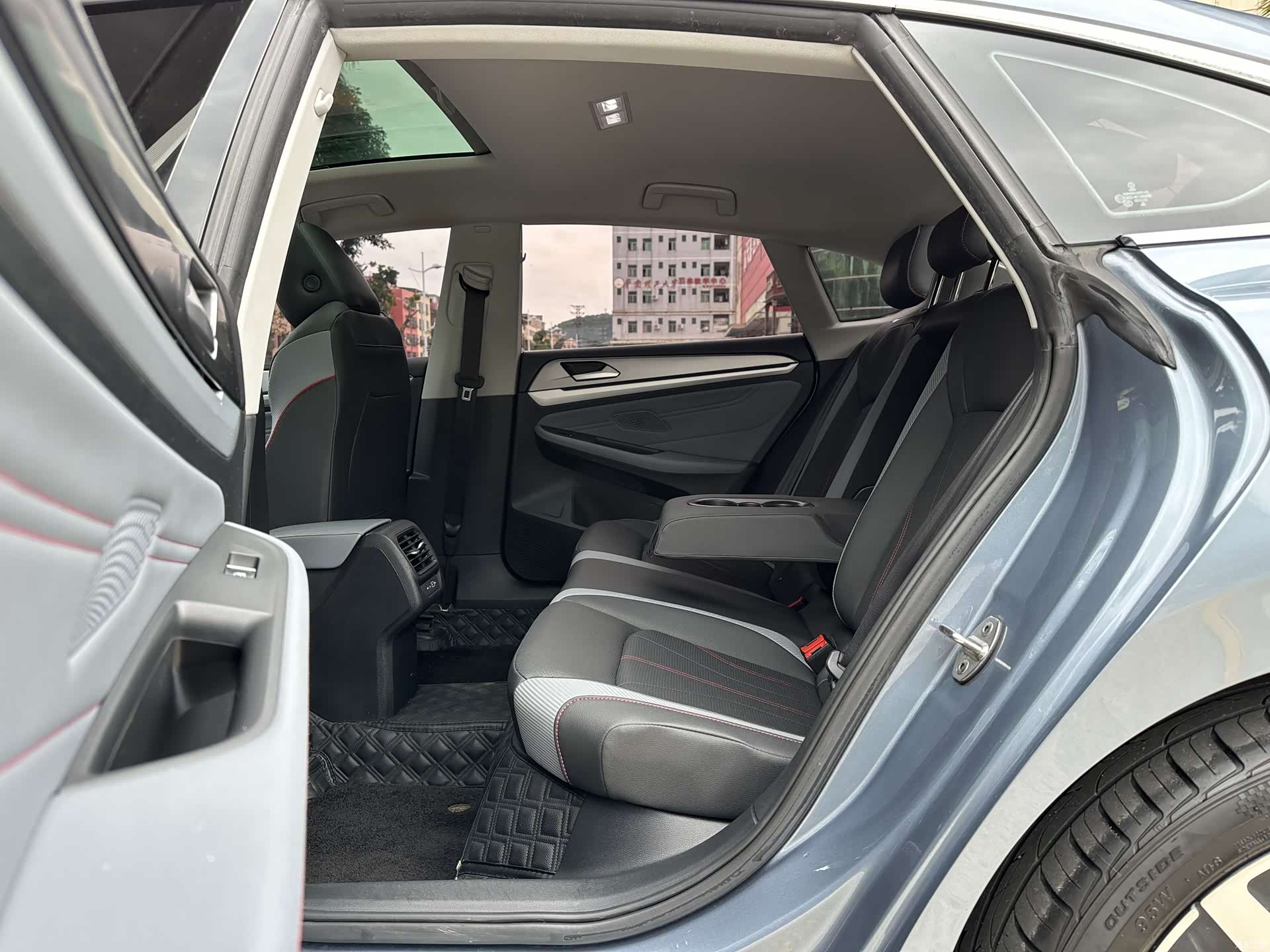 Volkswagen Lamando, 2023 12