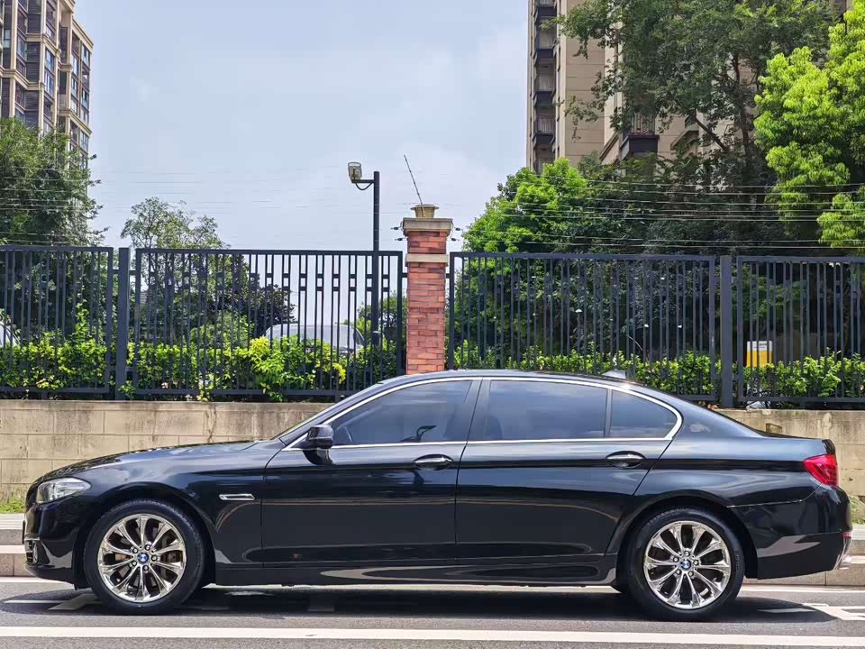 BMW 5 series BMW 5 series