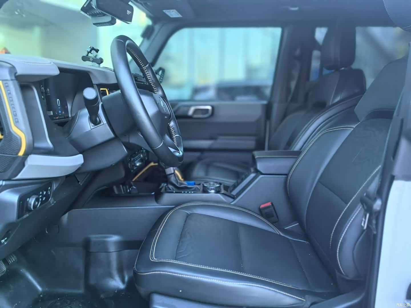 Ford Bronco, 2025 4