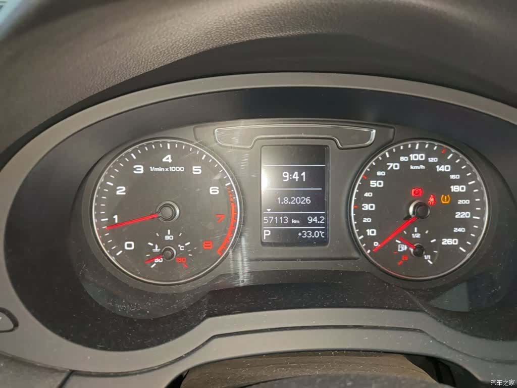 Audi Q3, 2017 12