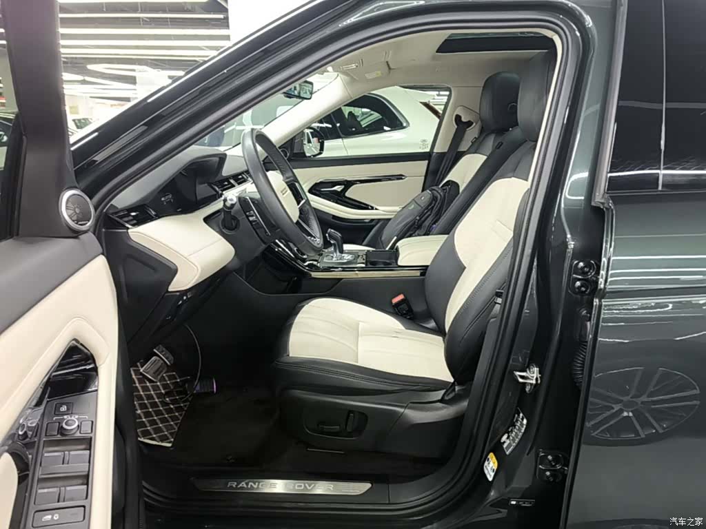 Land Rover Range Rover, 2022 15