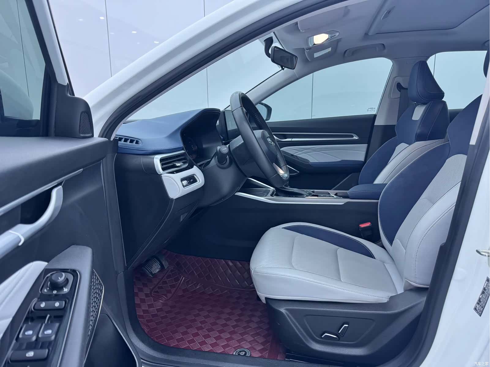 Geely Emgrand, 2022 8