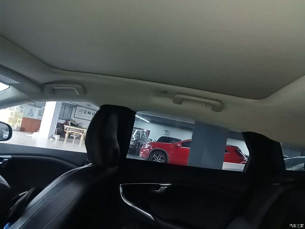 Volvo V40, 2016 18