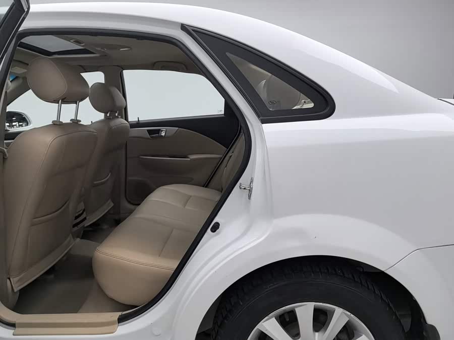 Buick LaCrosse 2014, фото 15