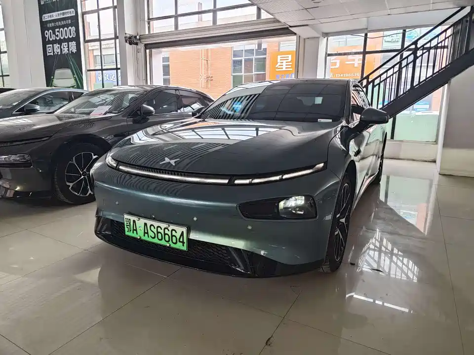 XPENG P7