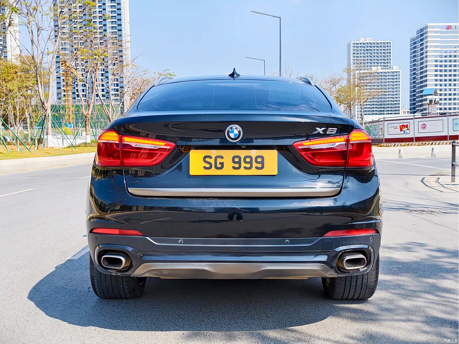 BMW X6, 2018 9