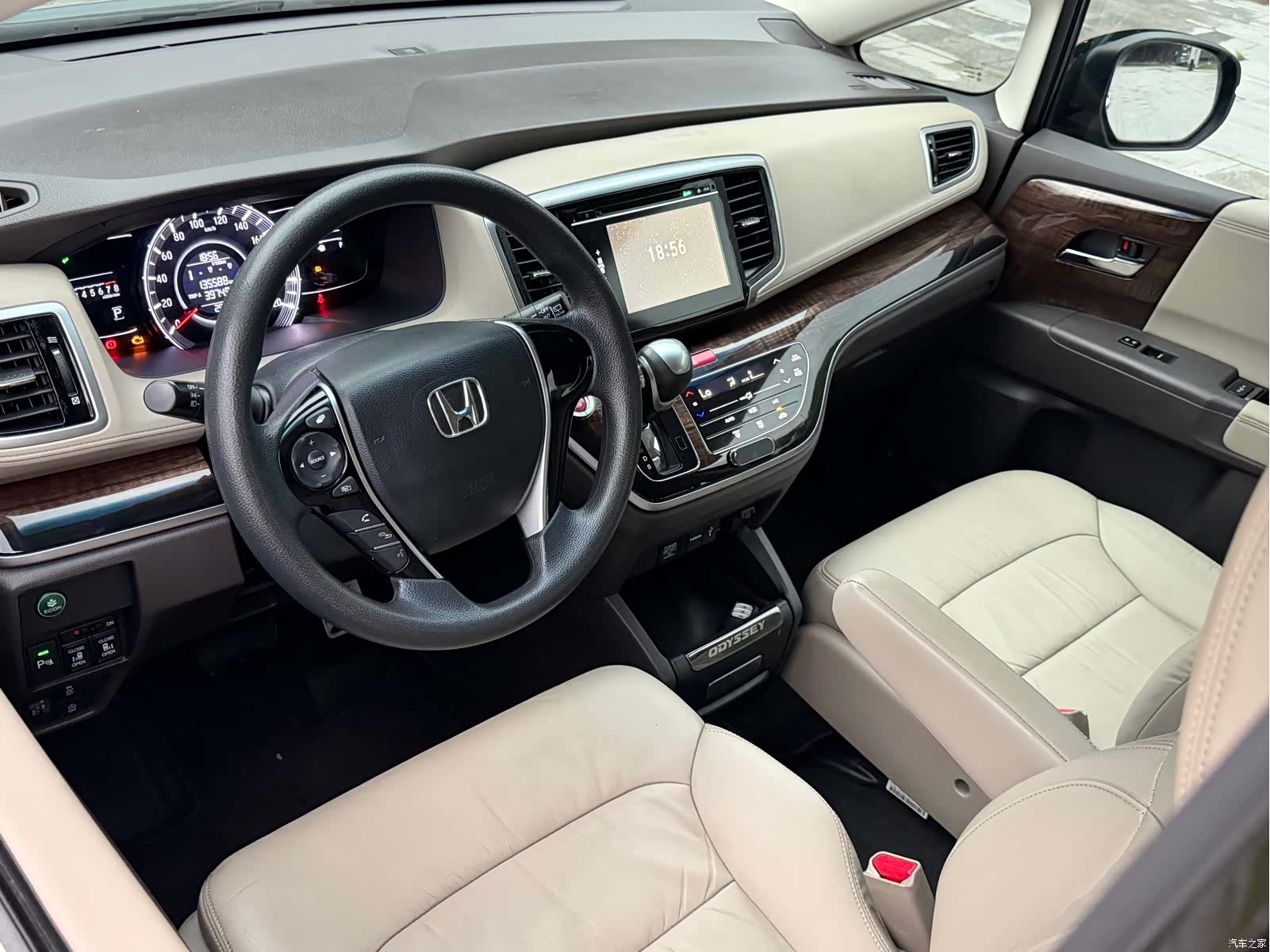 Honda Odyssey, 2015 все фото