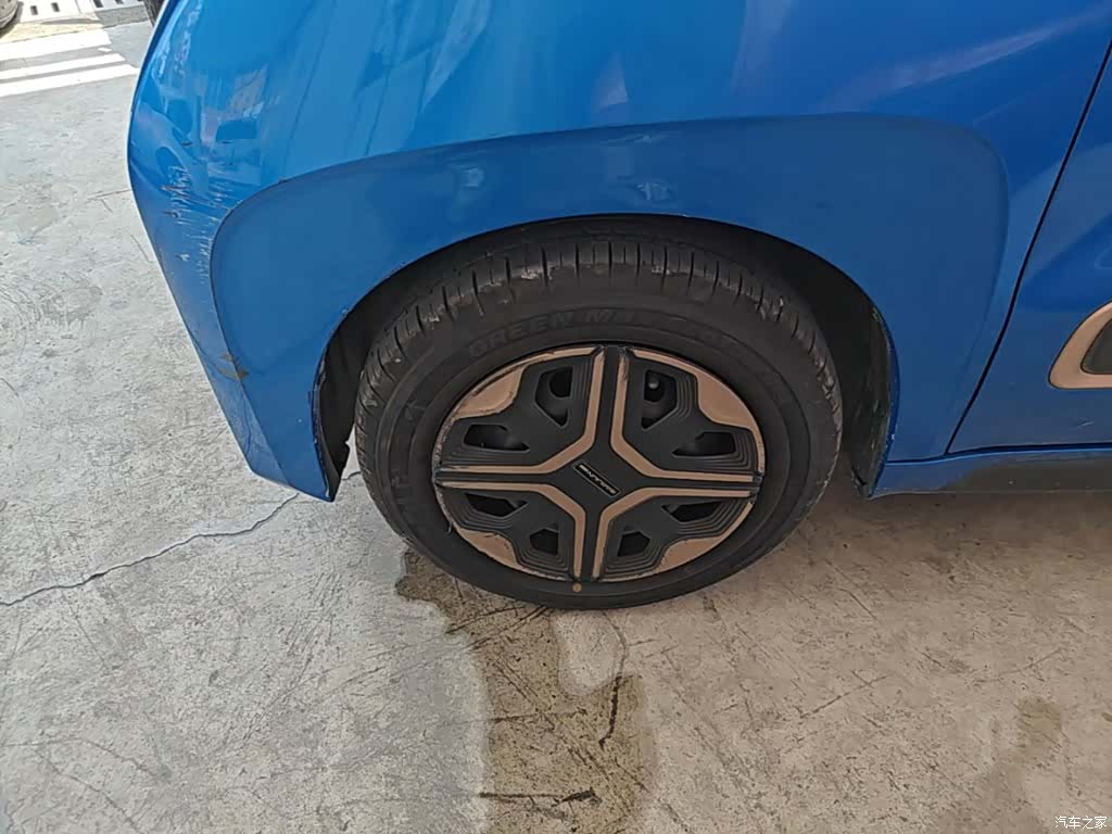 Wuling E200, 2021 23