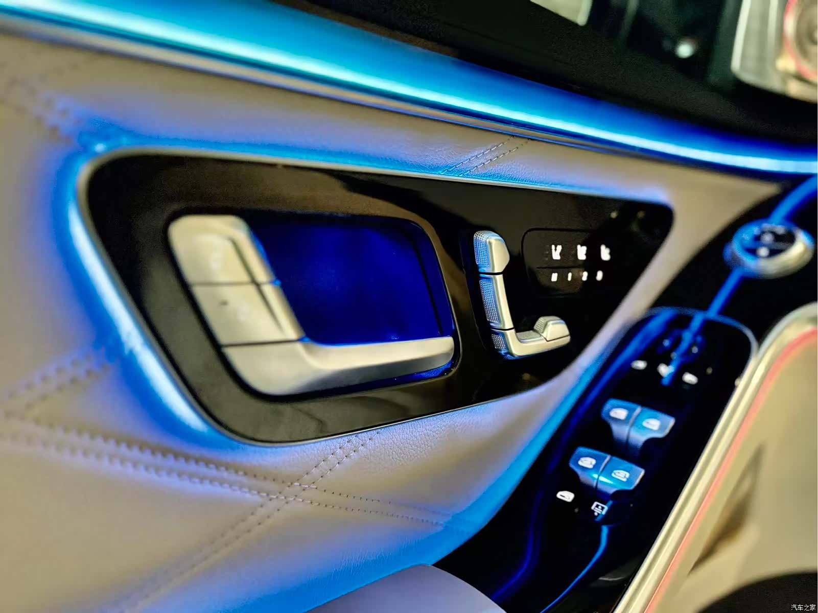 Maybach S-Class, 2025 8