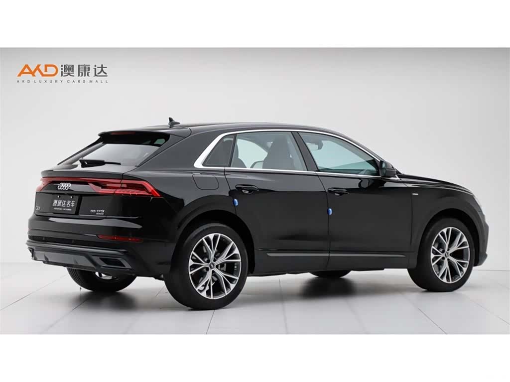 Audi Q8, 2023 3