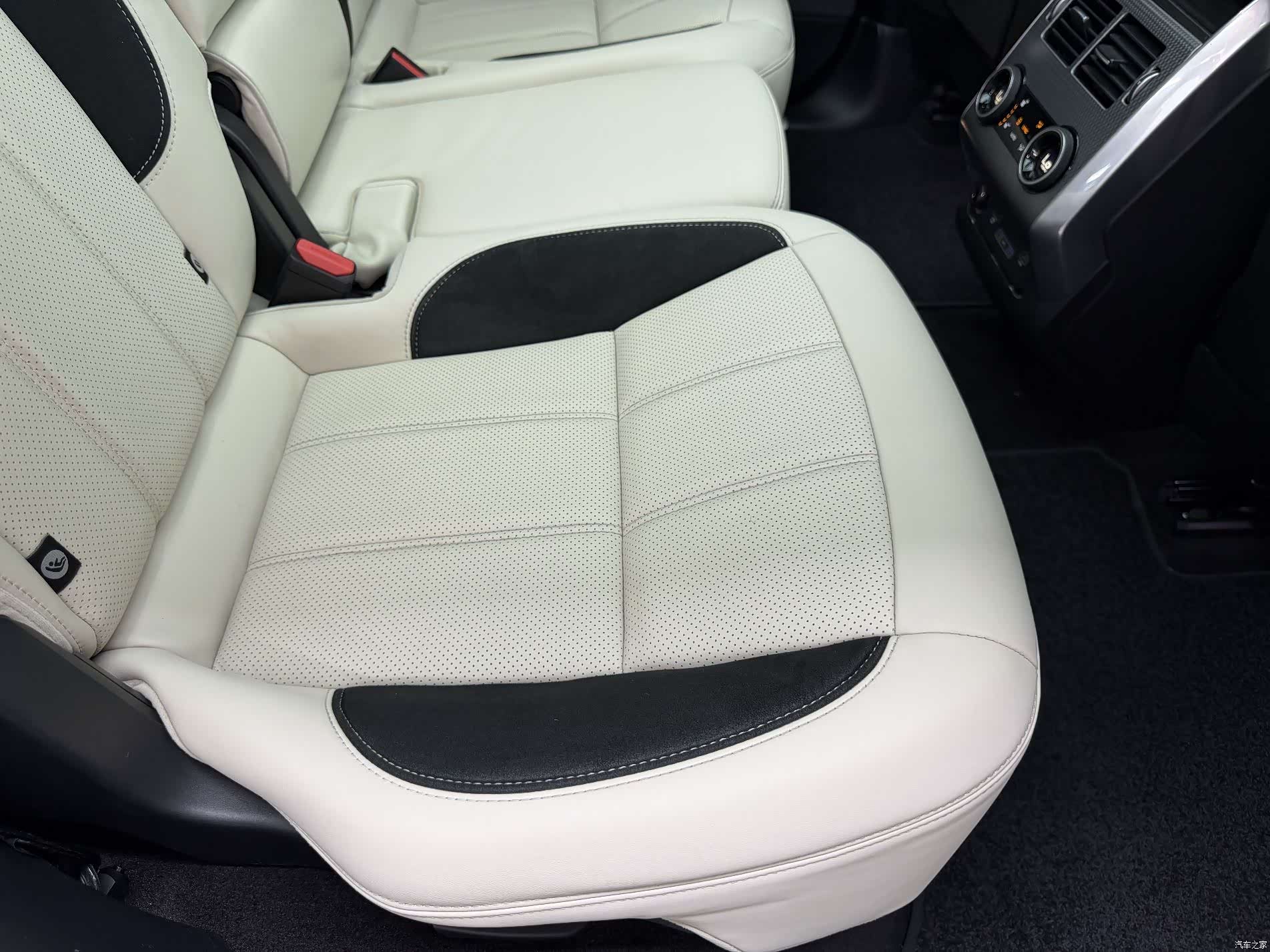 Land Rover Range Rover, 2019 30
