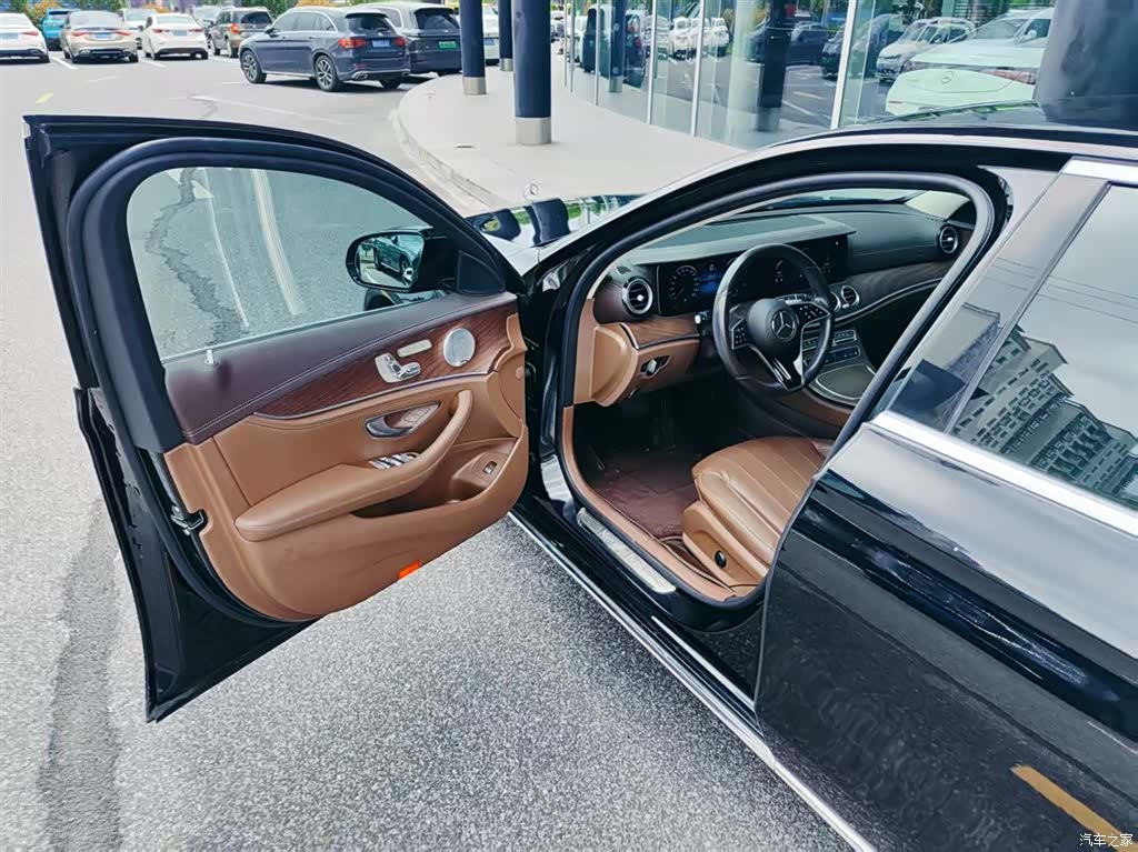 Mercedes-Benz E-Class, 2020 13