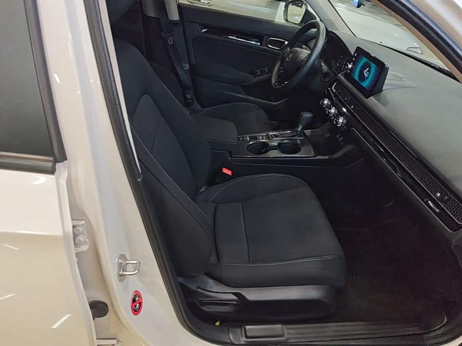 Honda Civic 2022, фото 25