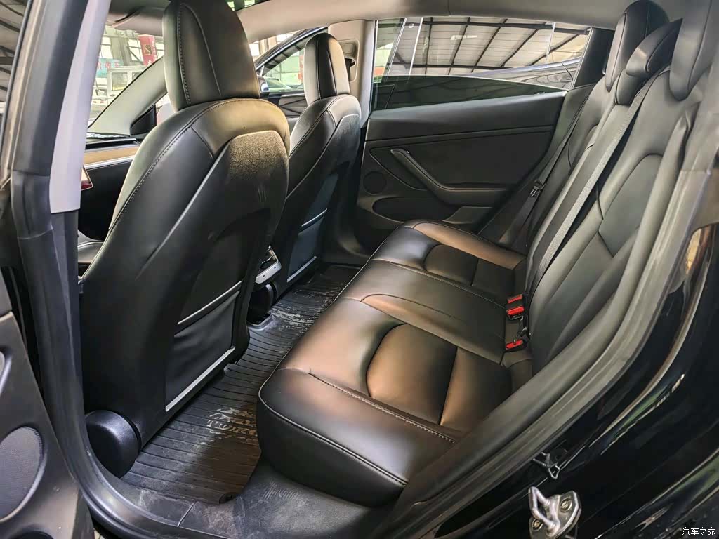 Tesla Model 3, 2022 8