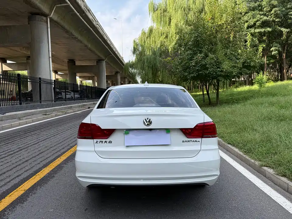 Volkswagen Santana