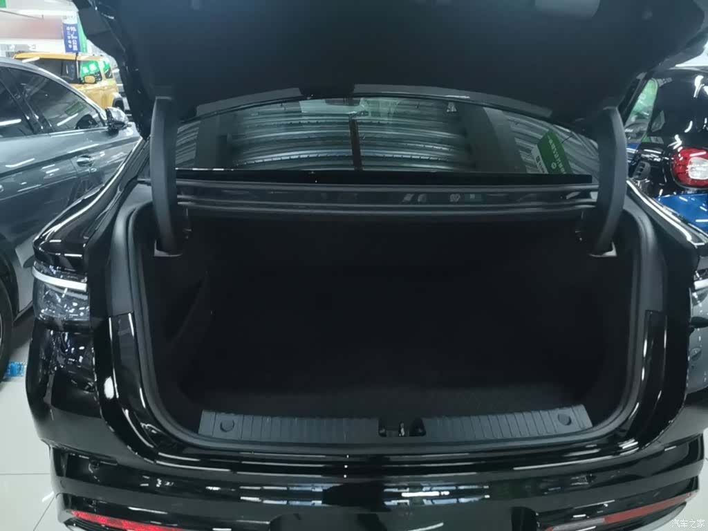 BYD Seal, 2025 19
