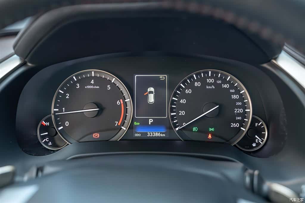 Lexus RX, 2022 8