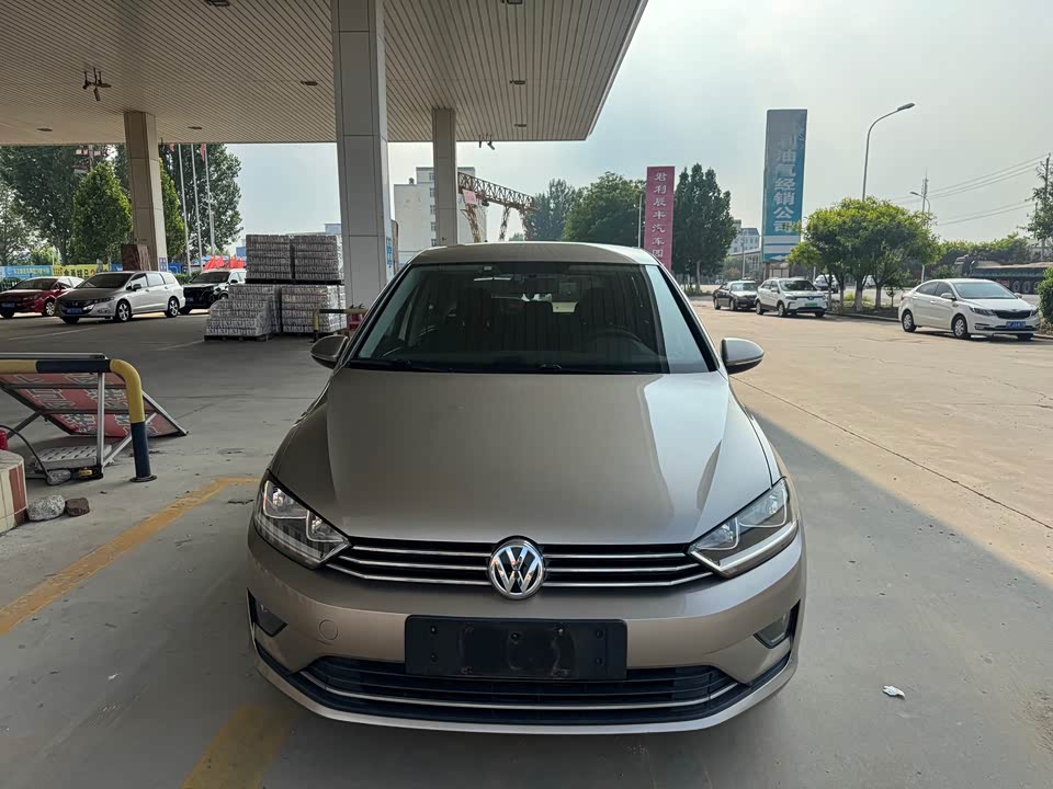 Volkswagen Golf*Jiayu Volkswagen Golf*Jiayu