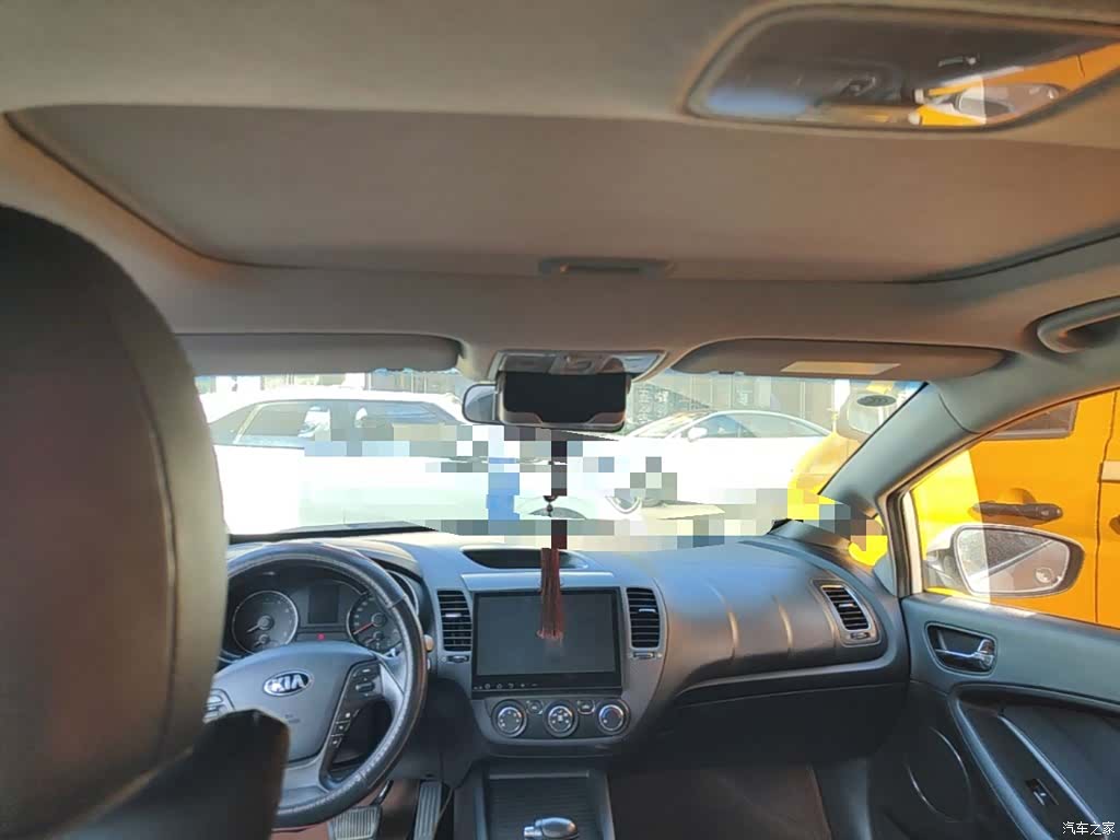Kia K3, 2015 14