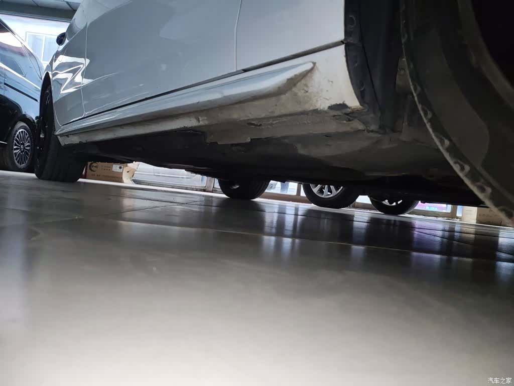 Audi A4L, 2020 19