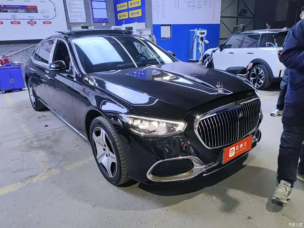 Maybach S-Class, 2025 2