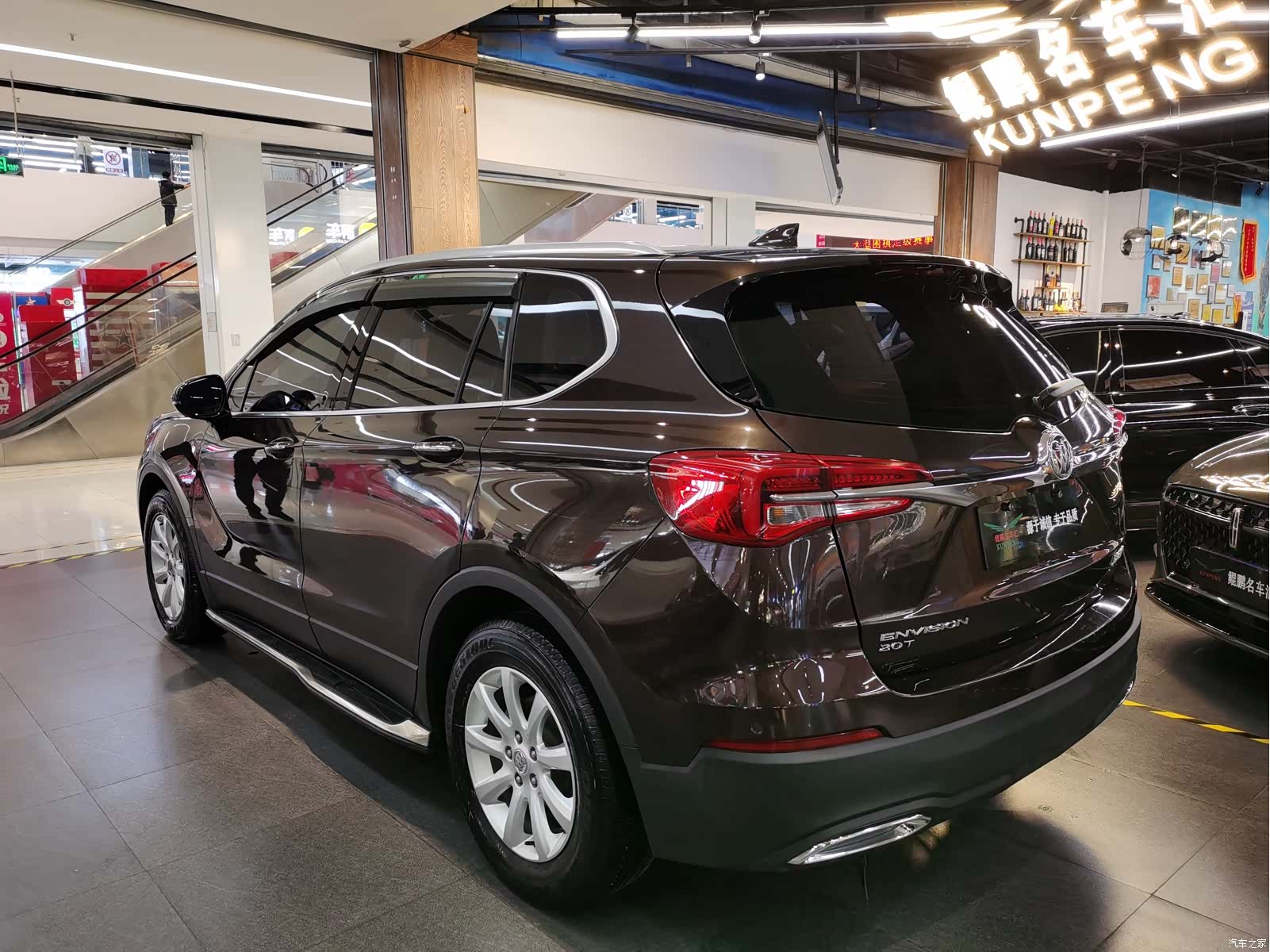 Buick Envision Plus, 2020 3