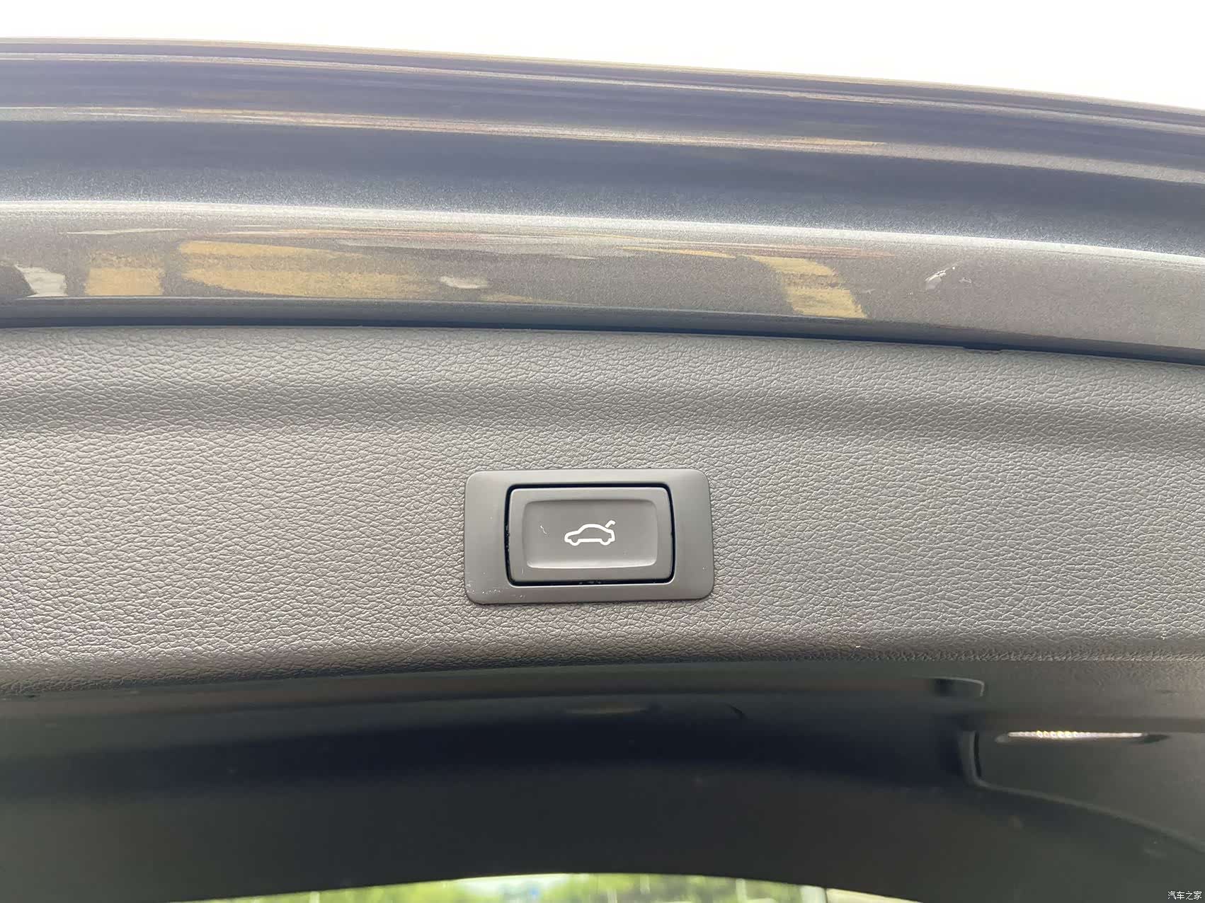 Audi Q3, 2022 8