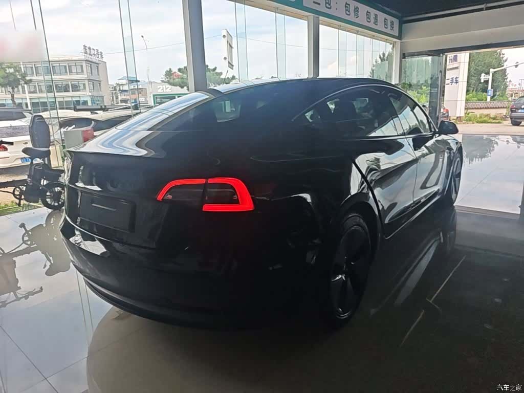 Tesla Model 3, 2021 7
