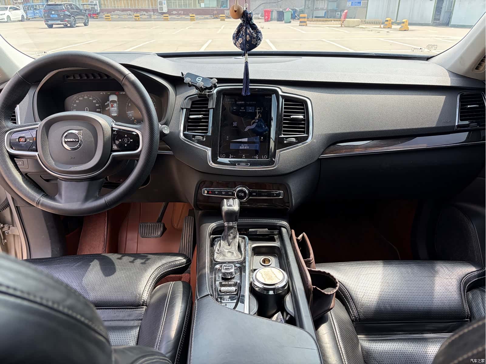 Volvo XC90, 2015 7