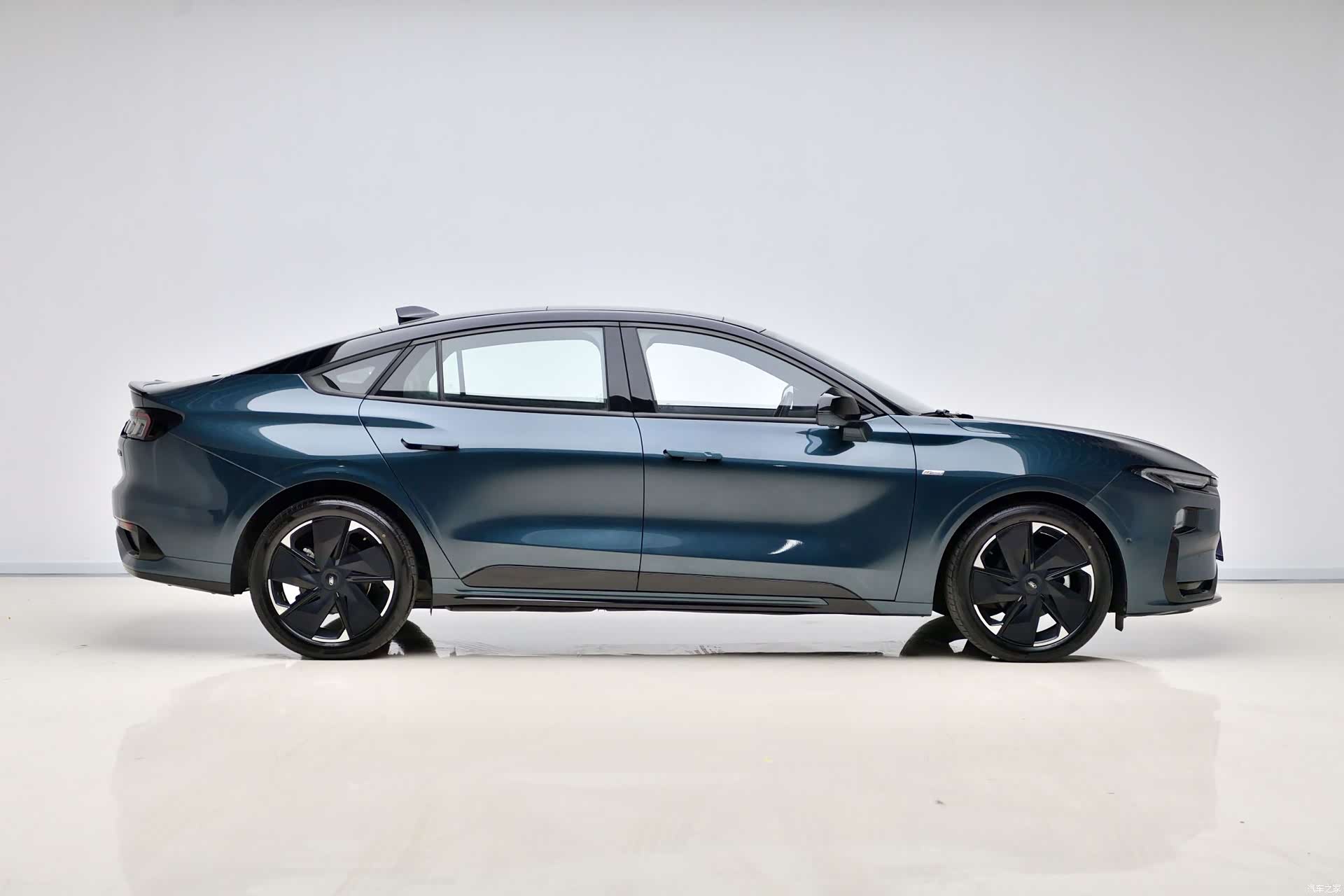 Ford Mondeo, 2024 9