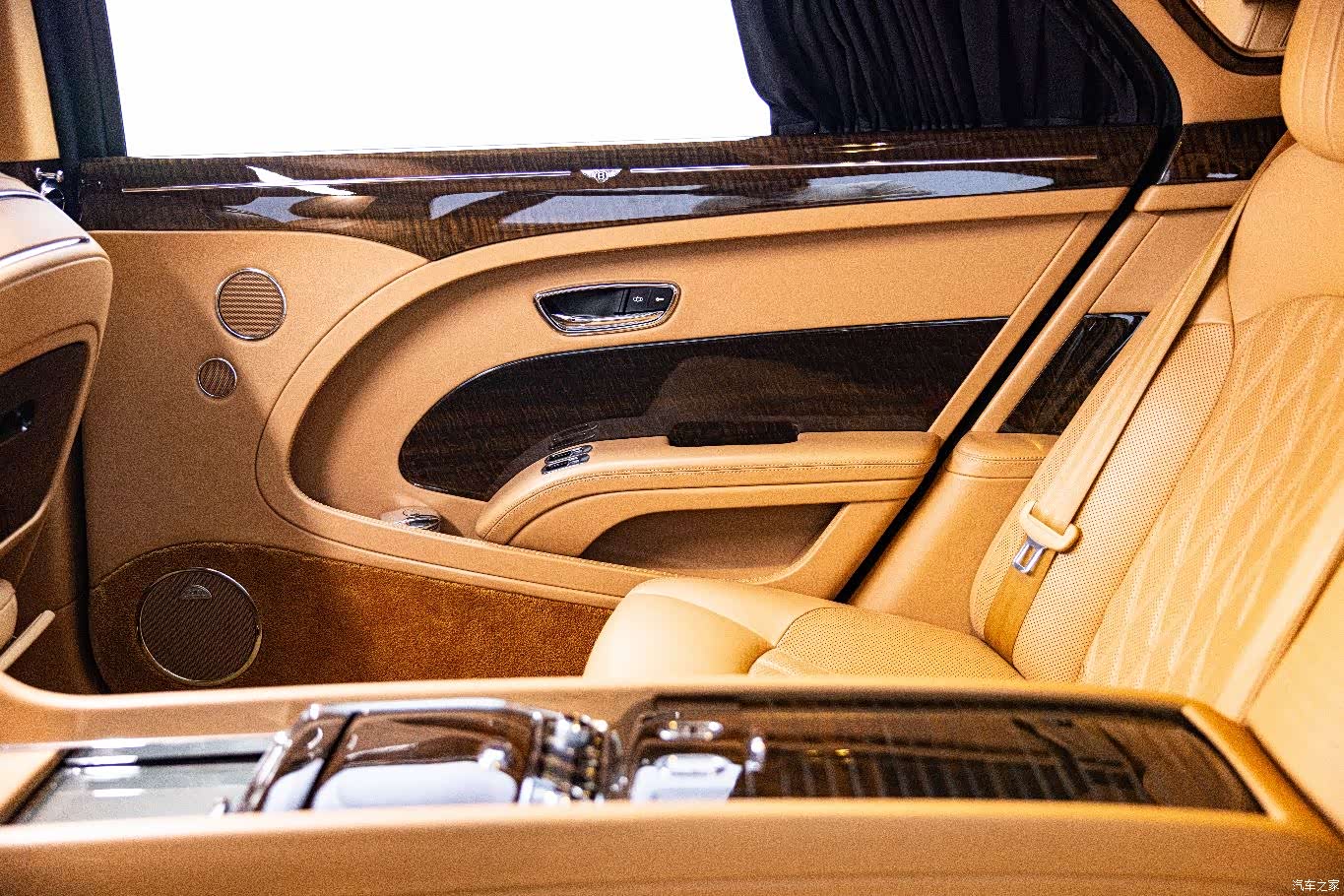 Bentley Mulsanne, 2017 23