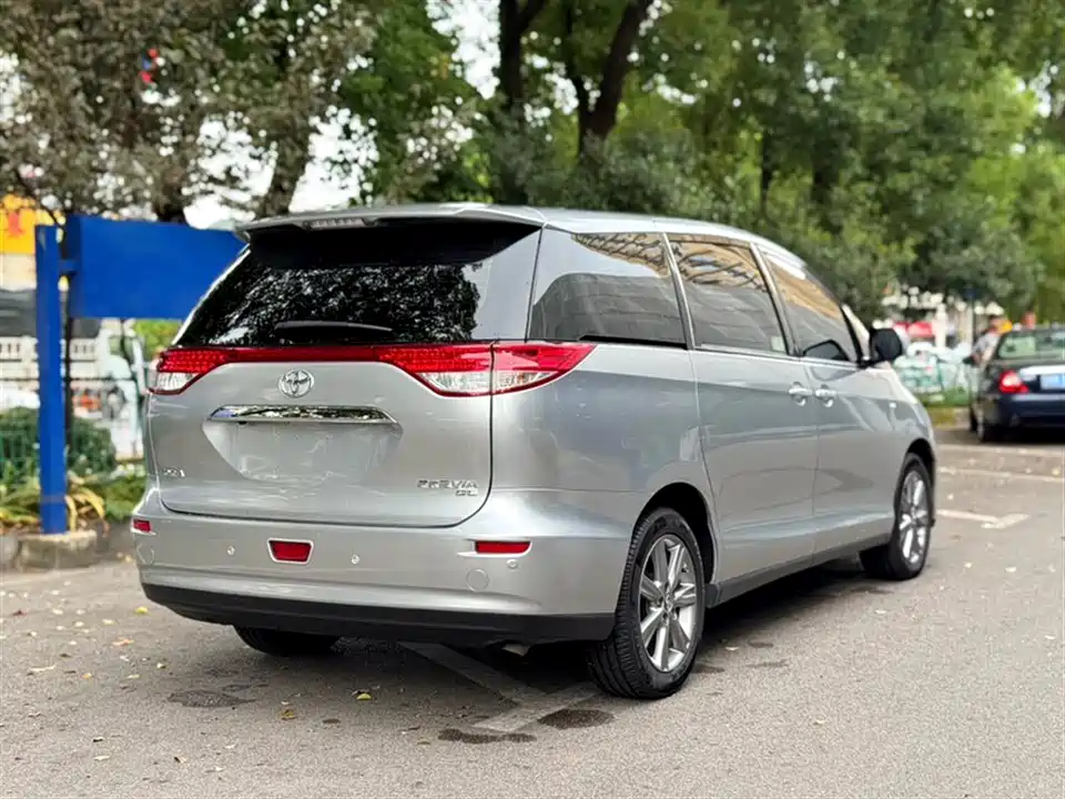 Toyota Previa