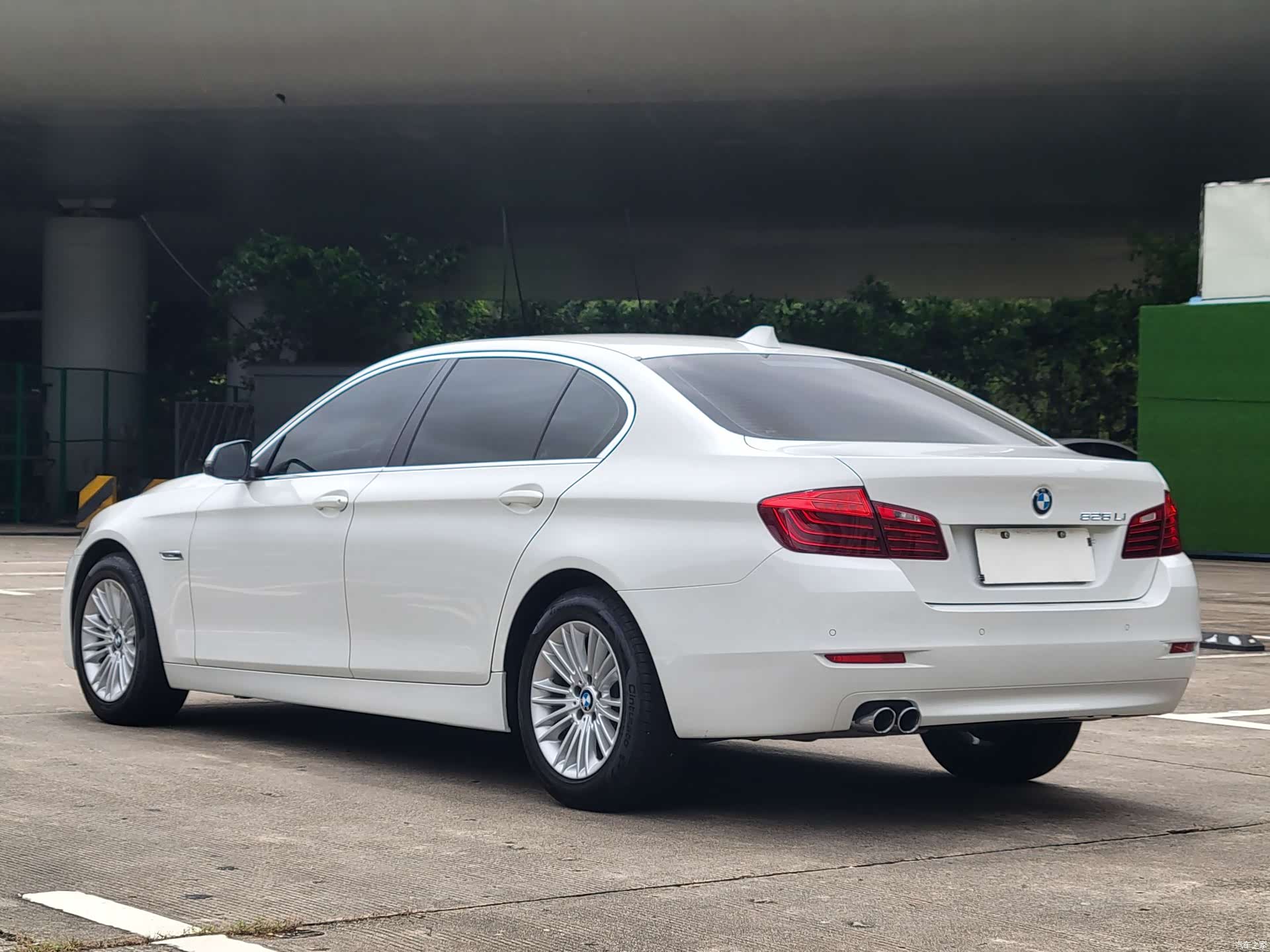 BMW 5 Series, 2014 16