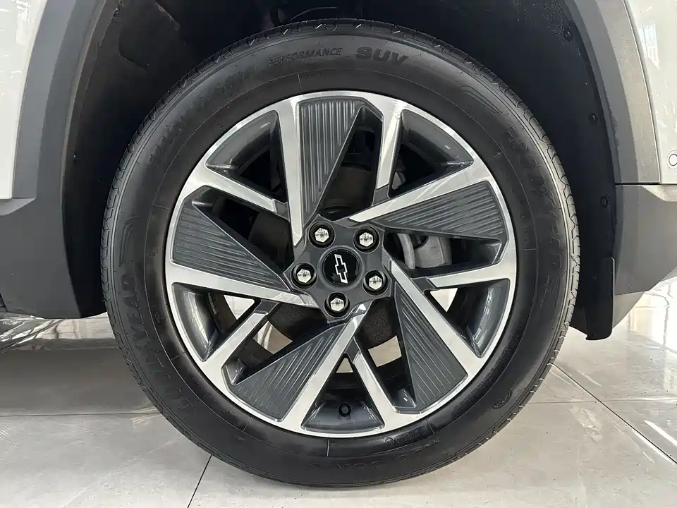 Chevrolet Explorer Plus