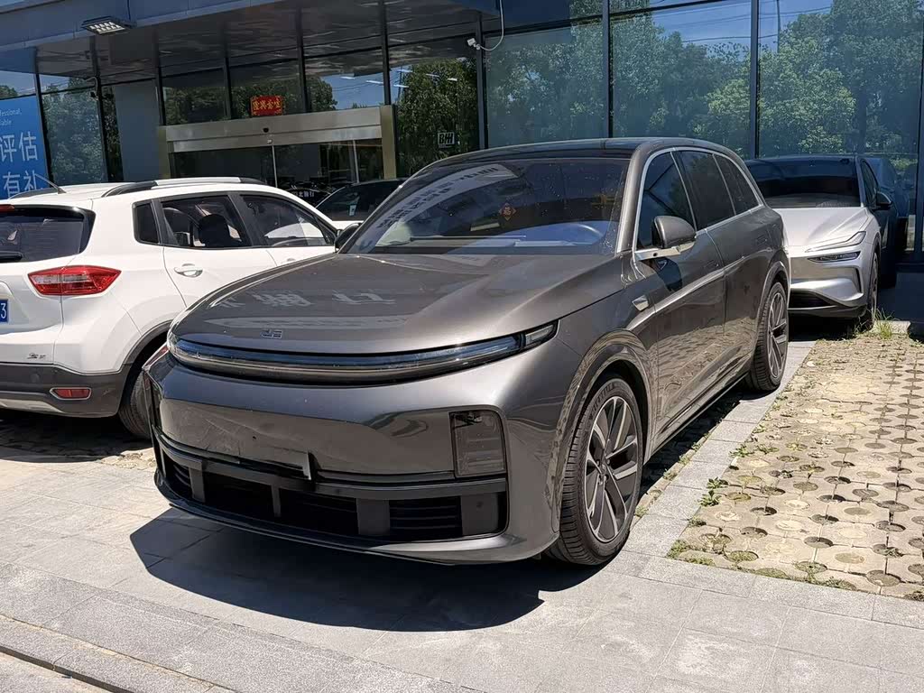 Li Auto L7
