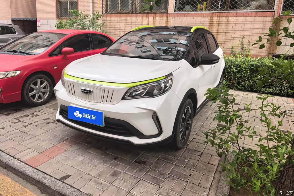 Geely EX3, 2022 1