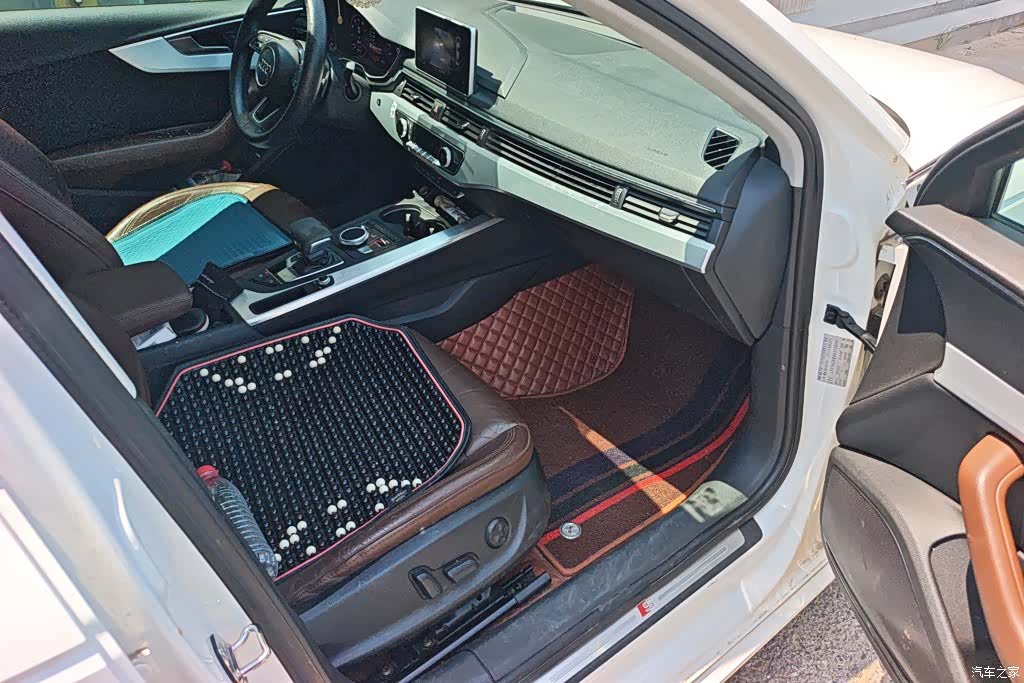 Audi A4L, 2019 8