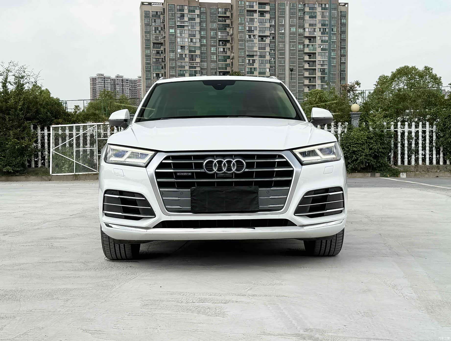 Audi Q5L, 2019 3