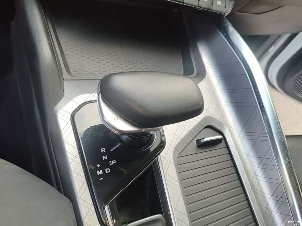 Geely Preface, 2021 14