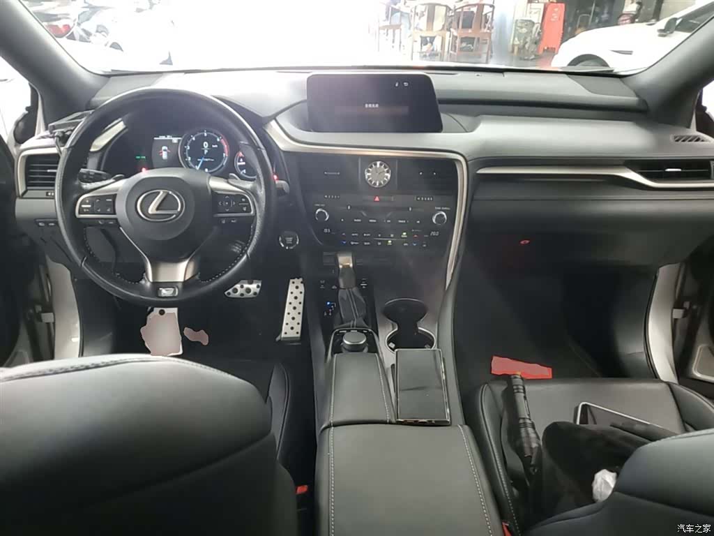 Lexus RX, 2018 10