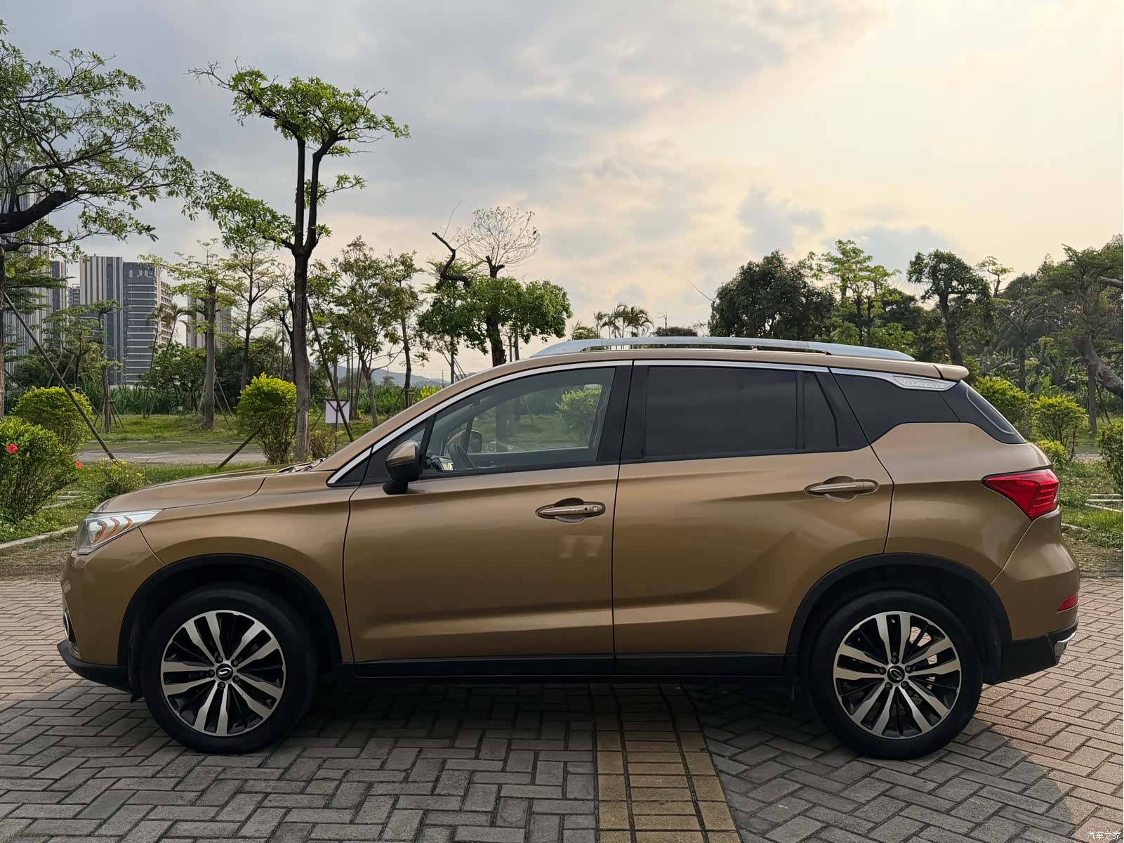 GAC GS4, 2015 26