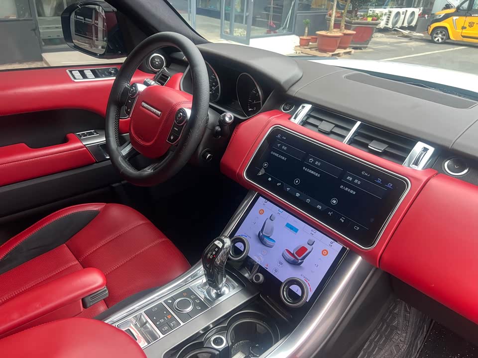 Land Rover Range Rover Sport