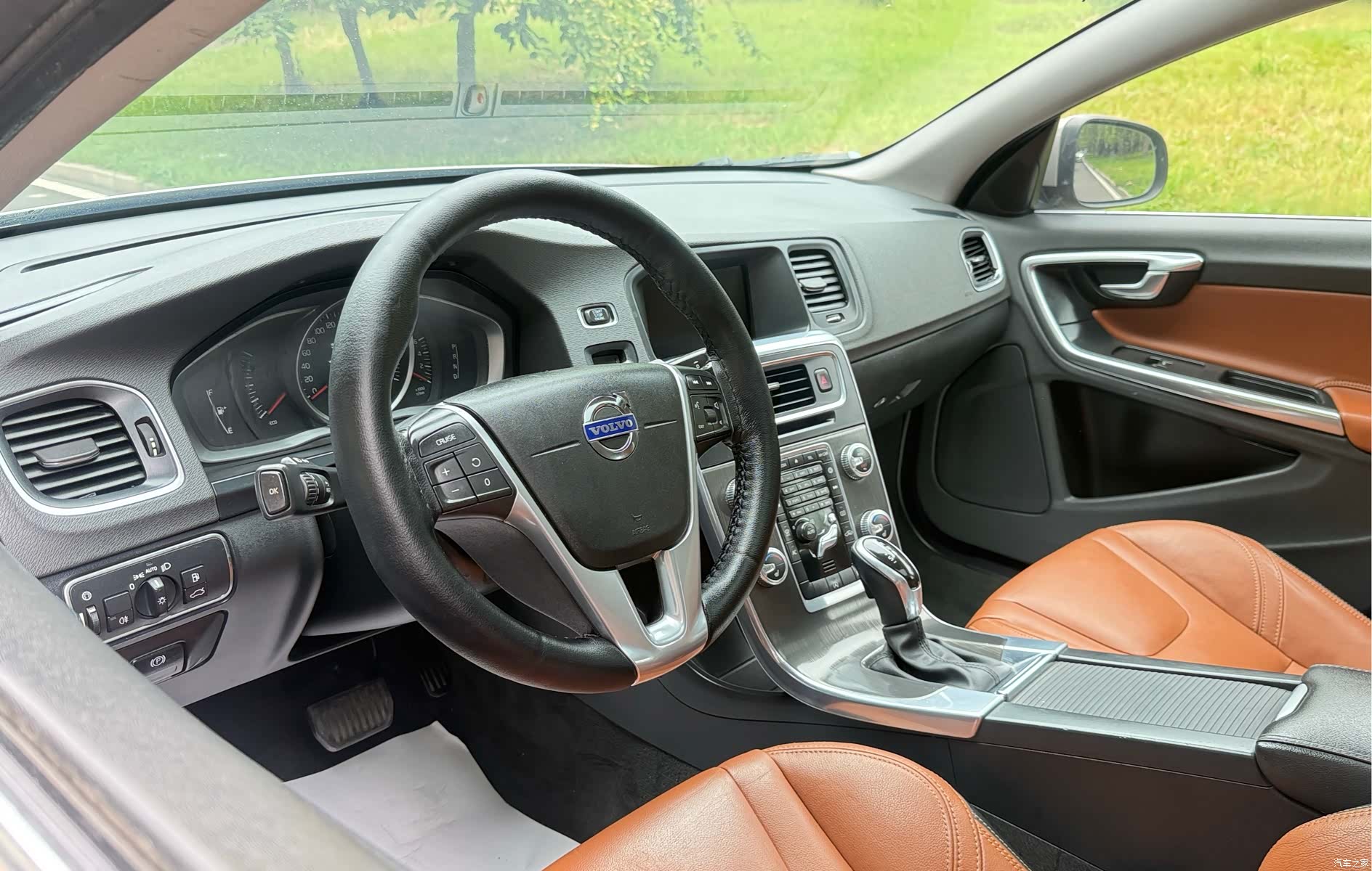 Volvo V60, 2015 7