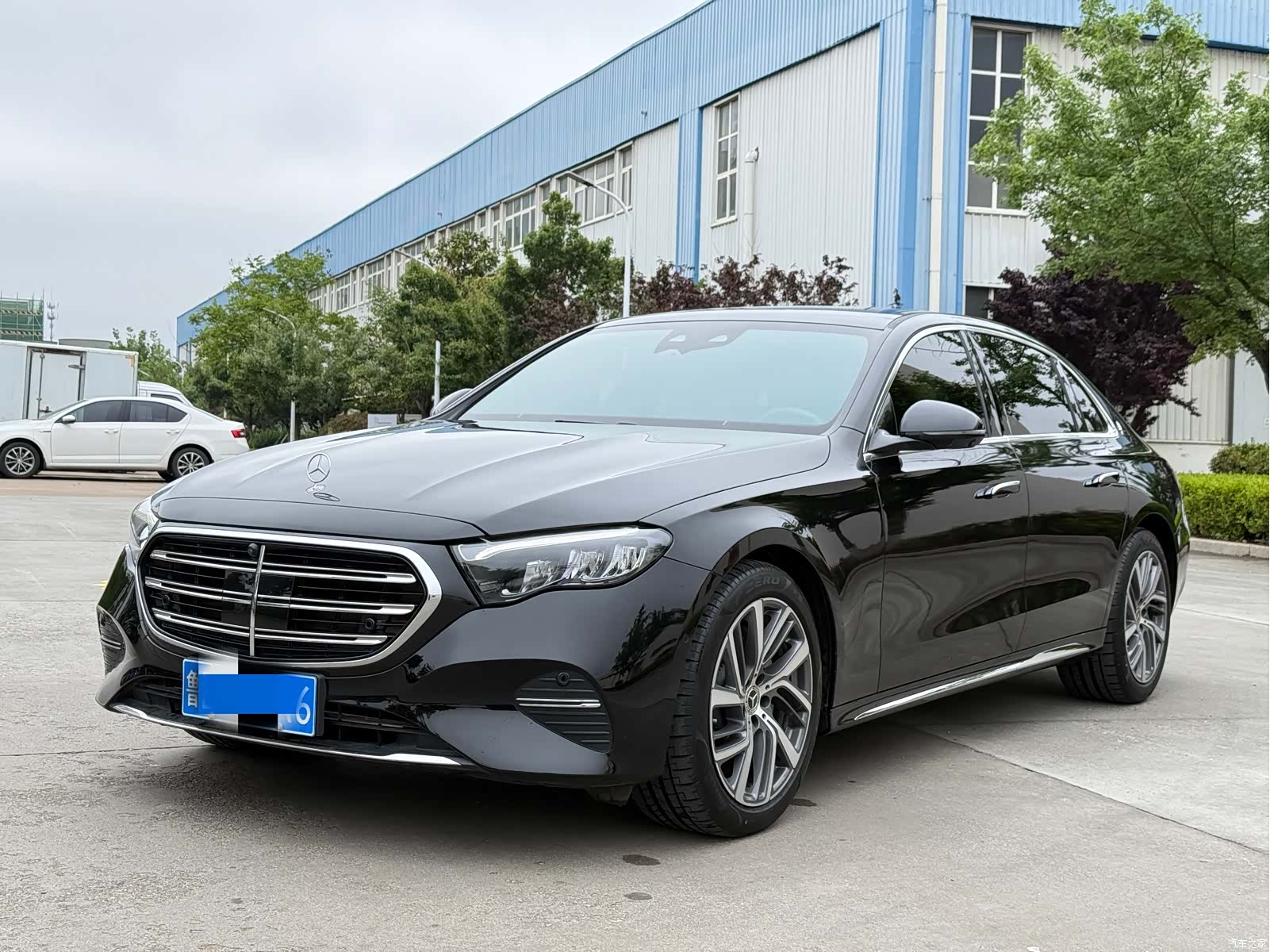 Mercedes-Benz E-Class, 2024 1